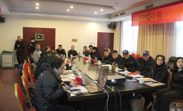 �Н�(r��n)��